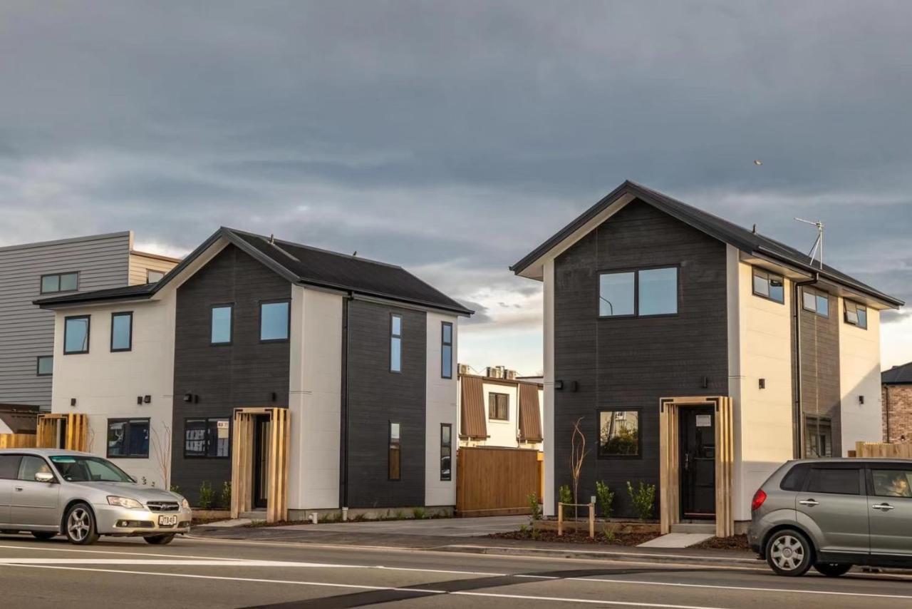 Close To Arena And One Kilometer From Railway Station Onsite Ev Car Park Christchurch Eksteriør bilde