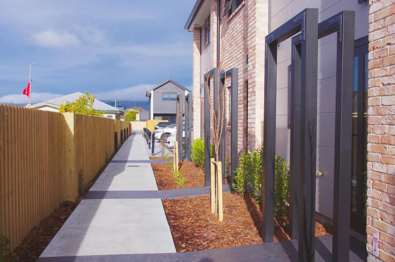 Close To Arena And One Kilometer From Railway Station Onsite Ev Car Park Christchurch Eksteriør bilde